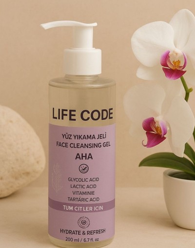 LİFE CODE Lıfe Code Yüz Yıkama Jeli Normal ve Hassas ciltler için AHA lı 200 ml